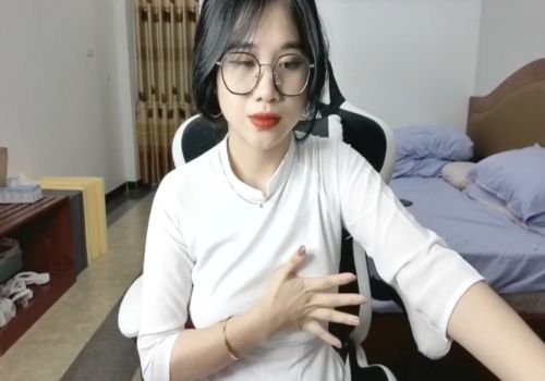 Anna Bear Colmek Memek Montok Demi Nafkah Super Menggairahkan